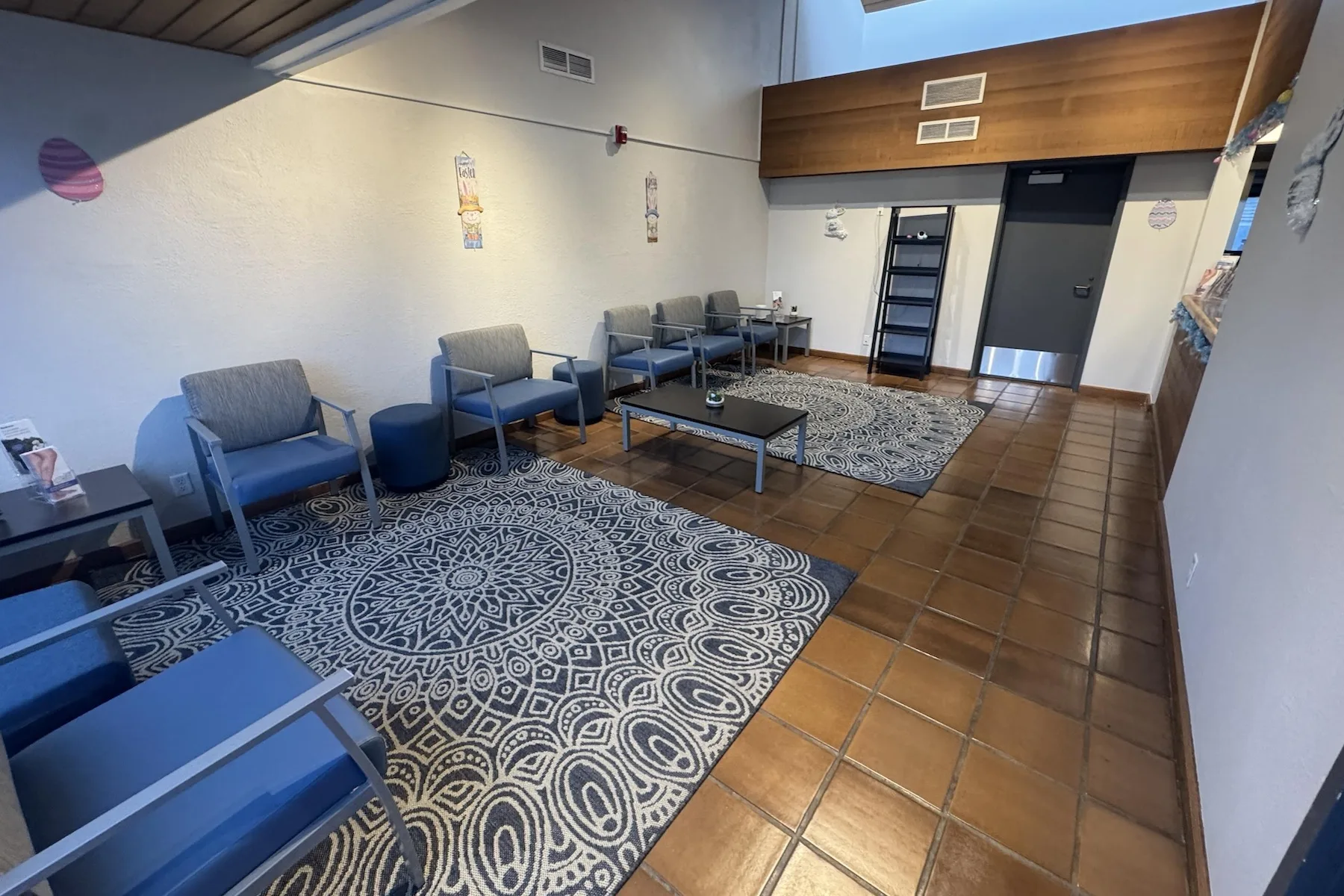 Patient reception area at Monterey Bay Vascular Romie Ln